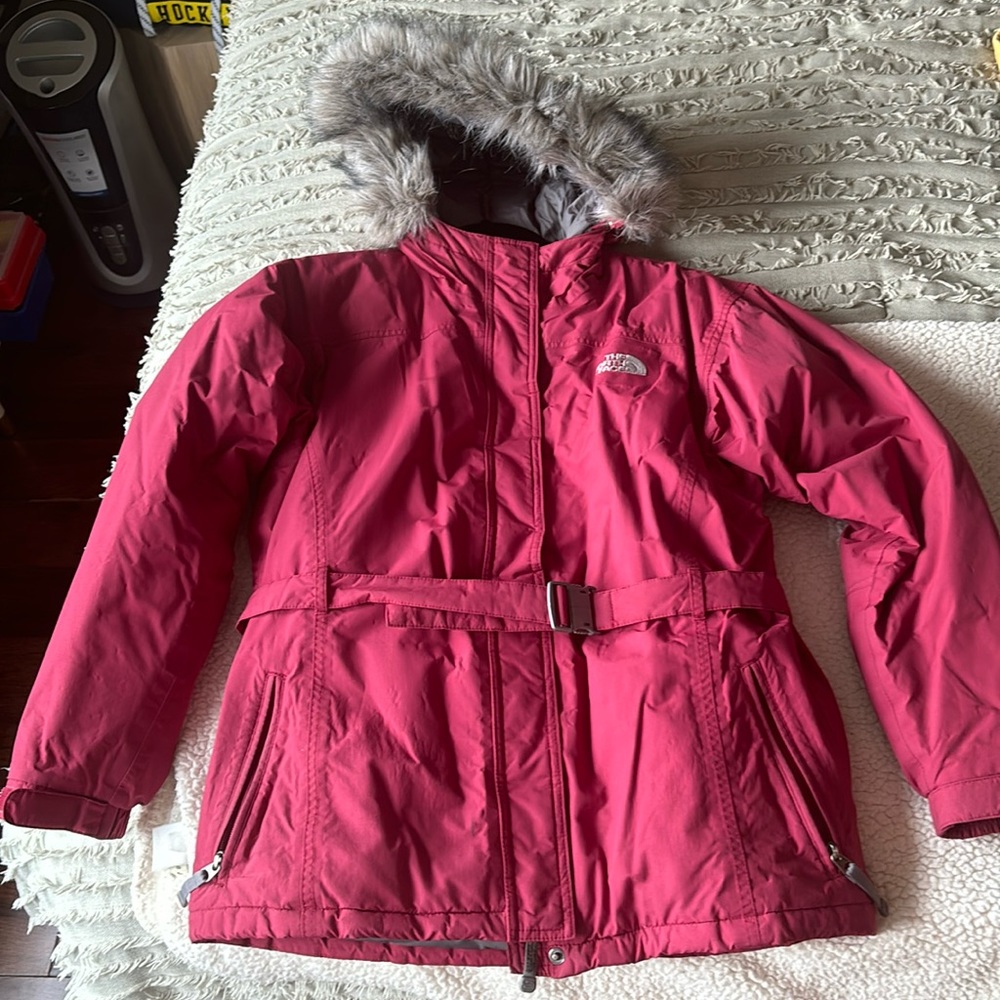 North face Girls puffer jacket